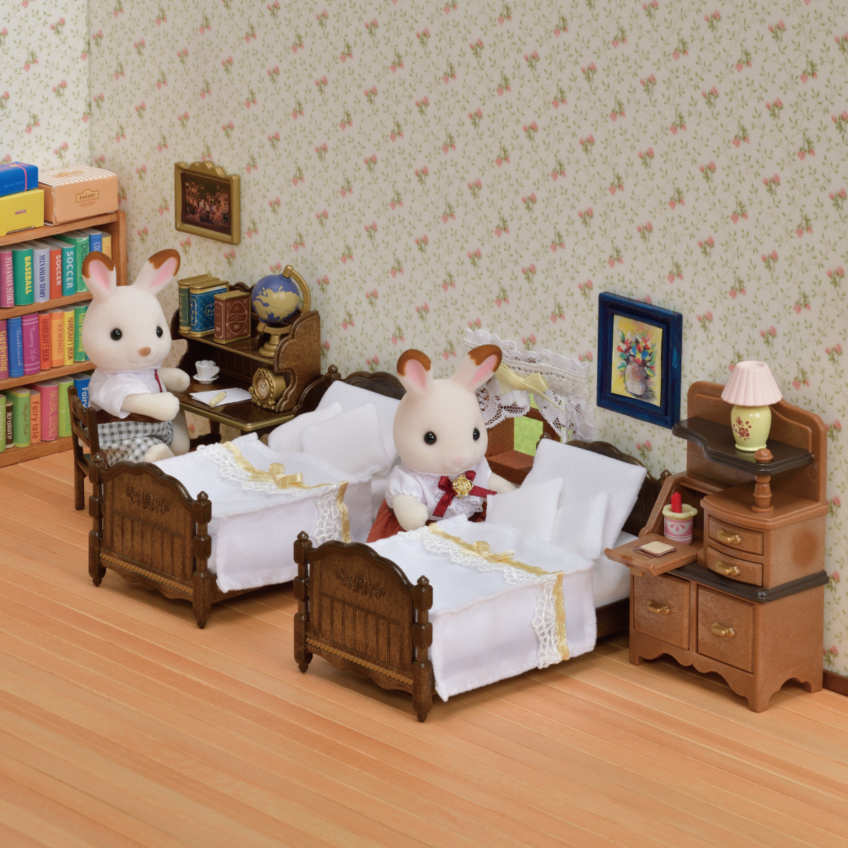 Classic Brown Bed Chest Set Calico Critter Online Shop